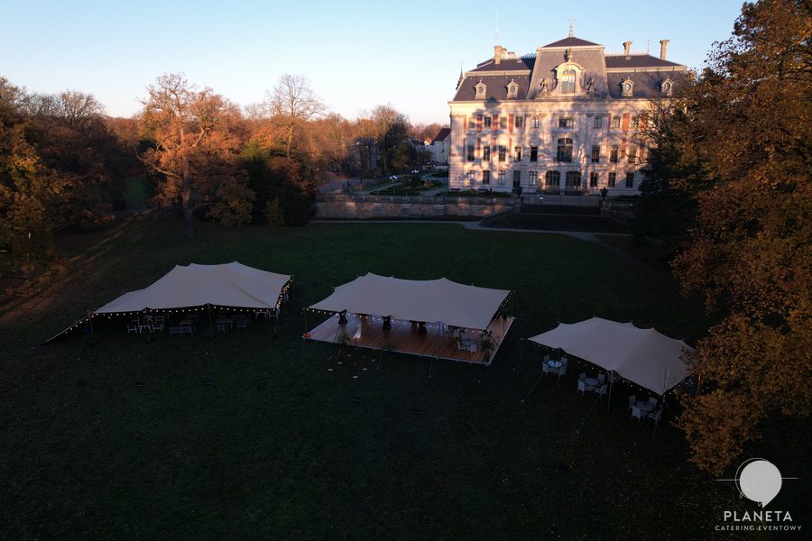 Namiot stretch Planeta Catering – ujecie z drona nr 5