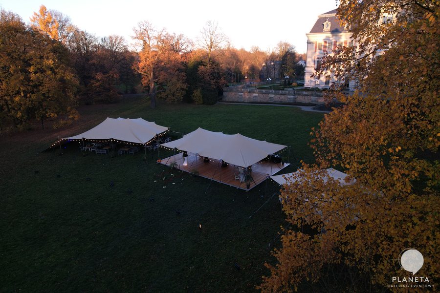 Namiot stretch Planeta Catering – ujecie z drona nr 6