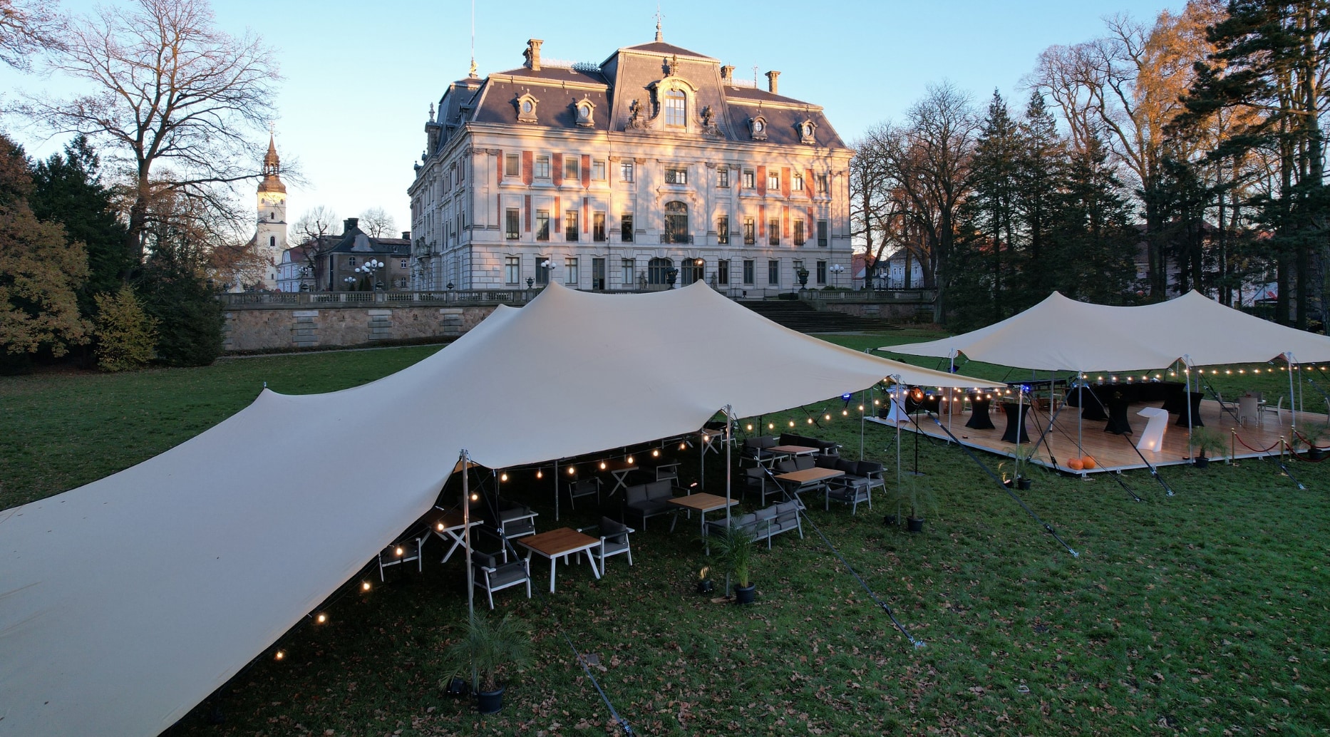 Namioty imprezowe Planeta Catering – wynajem namiotów stretch Śląsk Małopolska